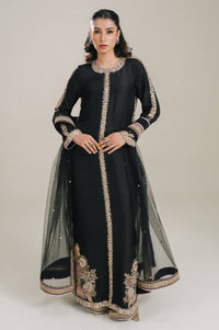 Lila In Silk (Black)