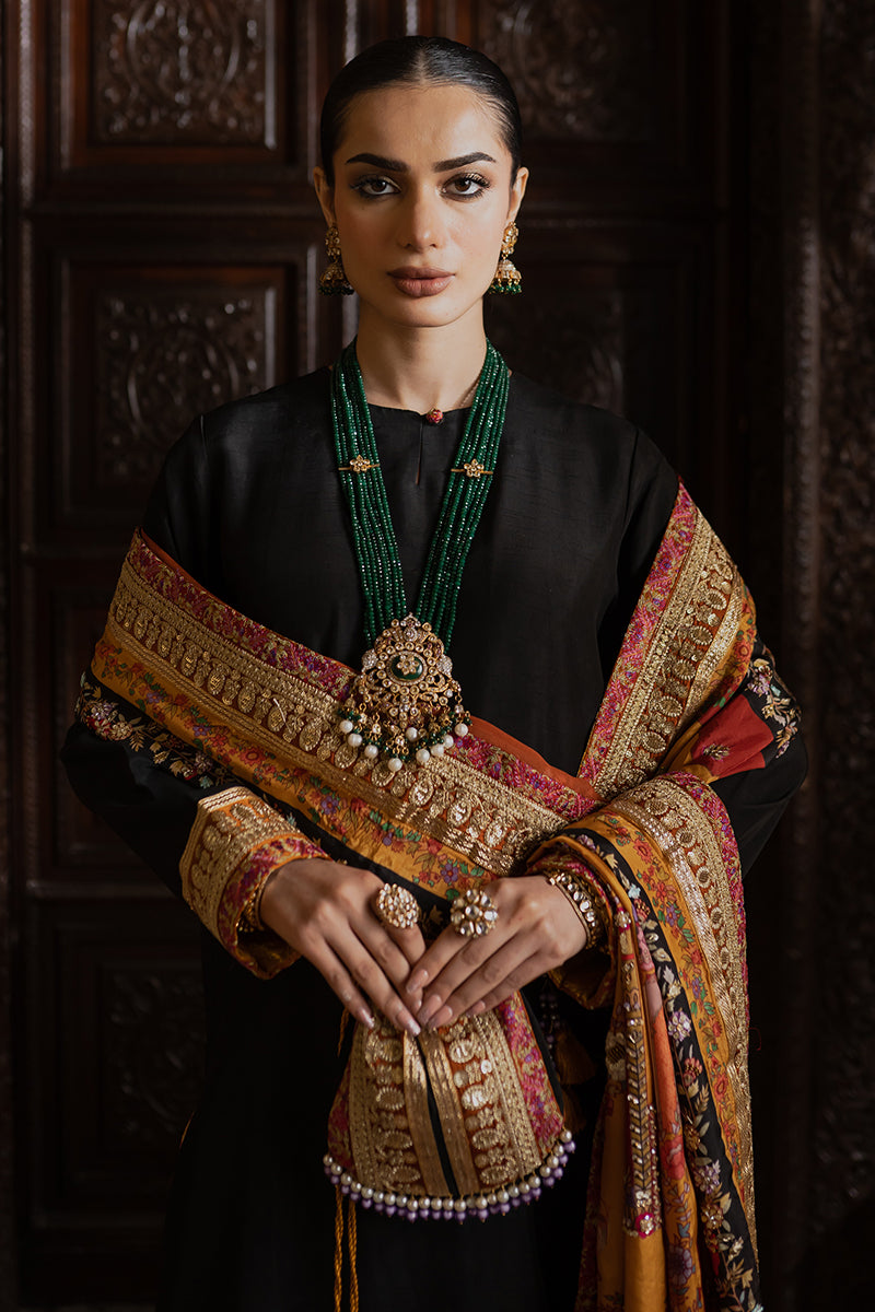 Zarnish Shawl