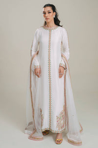 Lila In Silk (White)