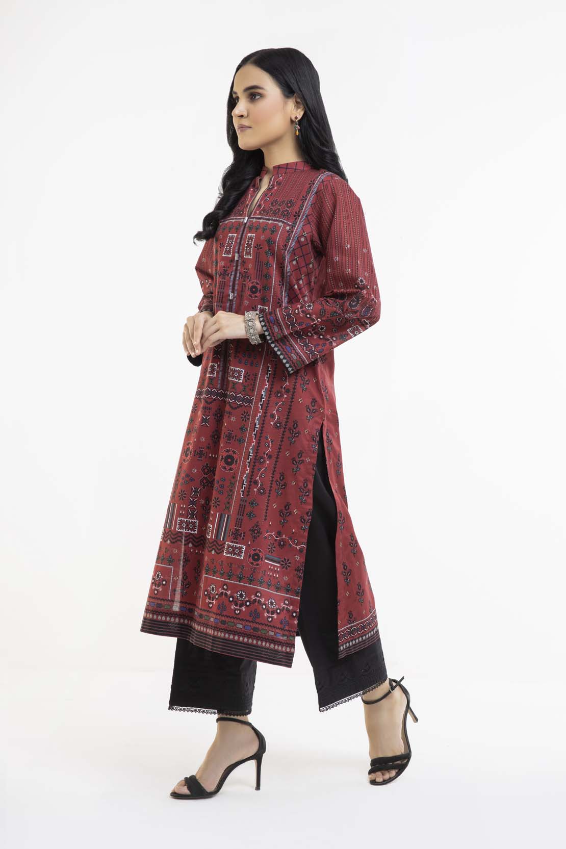 https://cdn.shopify.com/s/files/1/0704/5916/2937/products/000A0111.jpg?v=1752141040
