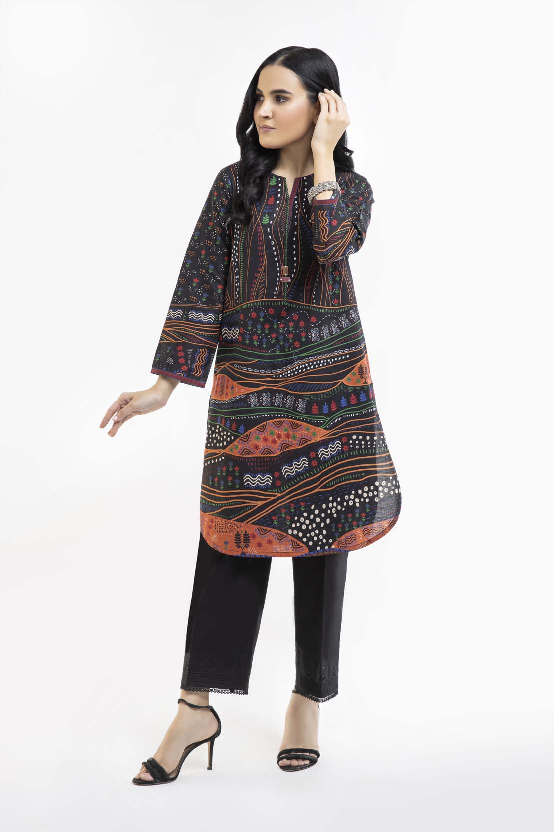 https://cdn.shopify.com/s/files/1/0704/5916/2937/products/000A0139.jpg?v=1752141045