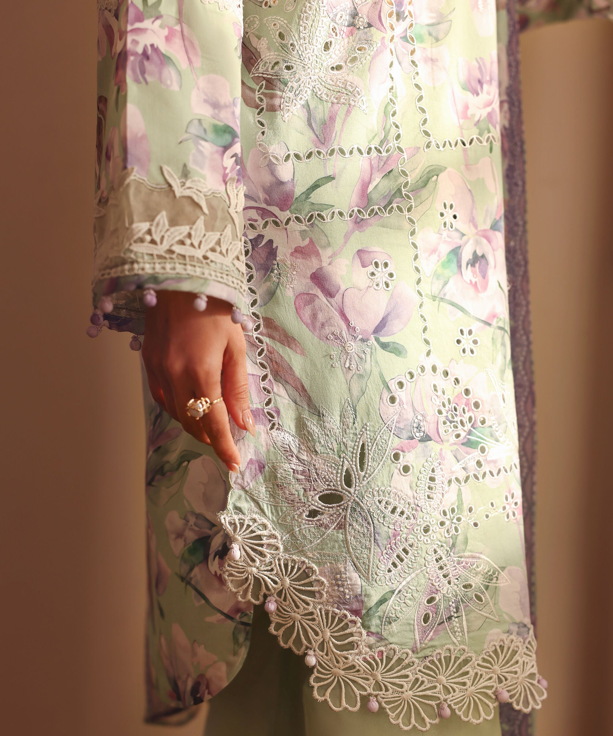 3 Piece - Embroidered Lawn Suit
