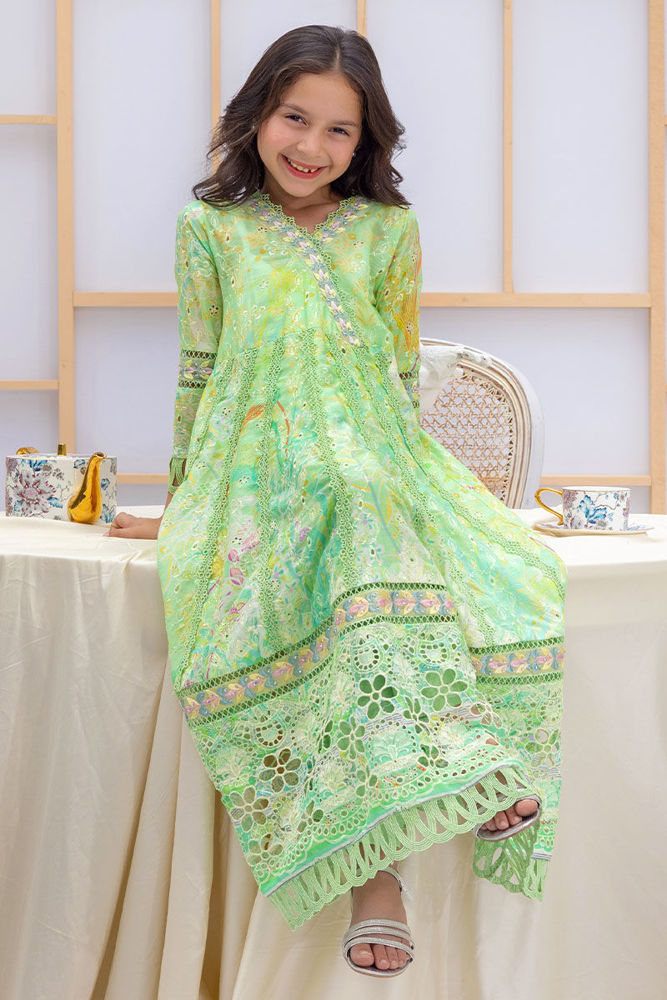 Manar - Girl with Timeless Appeal | Ansab Jahangir