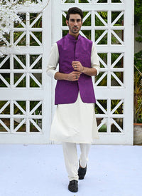 https://www.farahtalibaziz.com.pk/images/thumbs/0010640_farzaneh-purple-waistcoat.jpeg