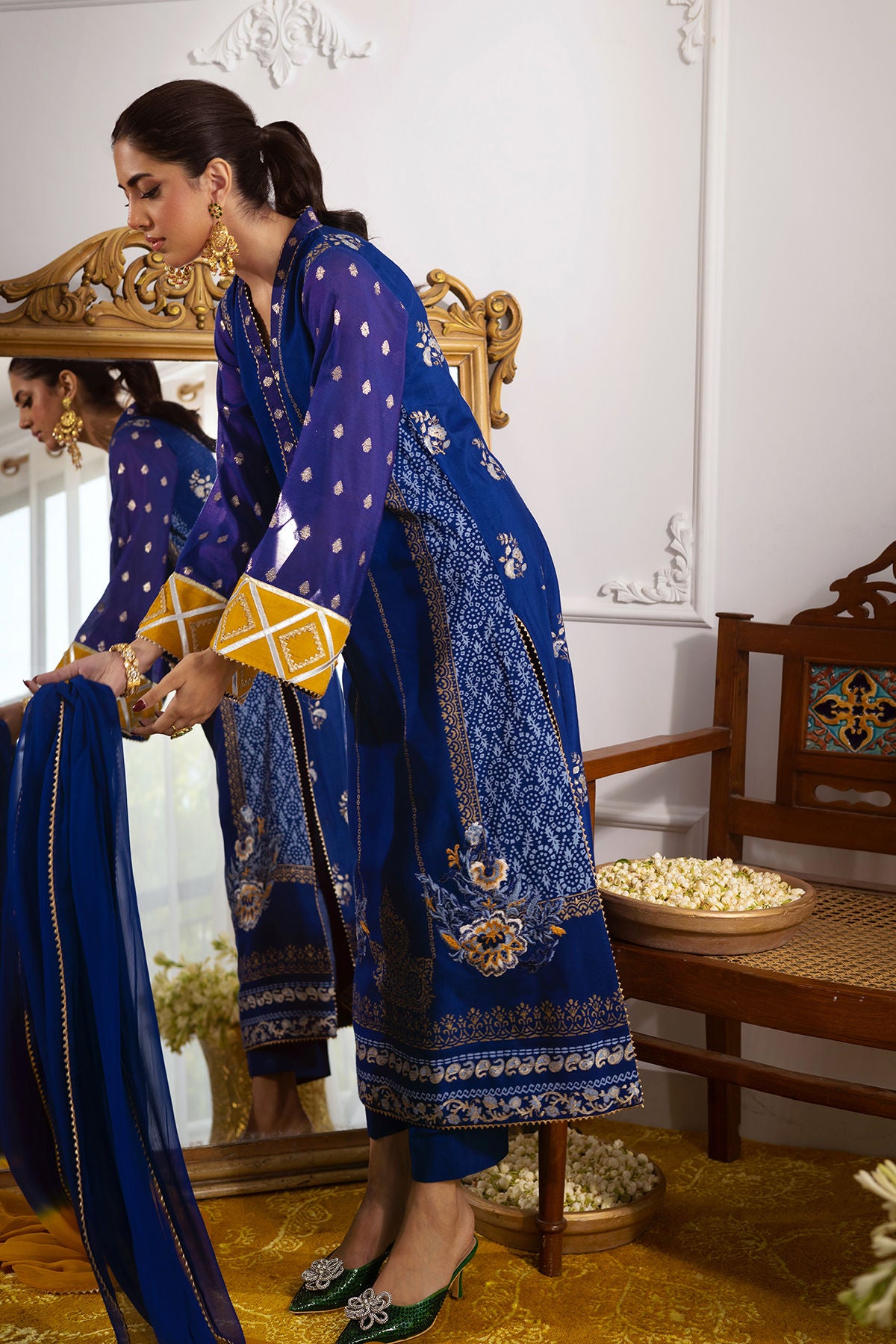 Aazmé (Shirt, Dupatta &amp; Pants)