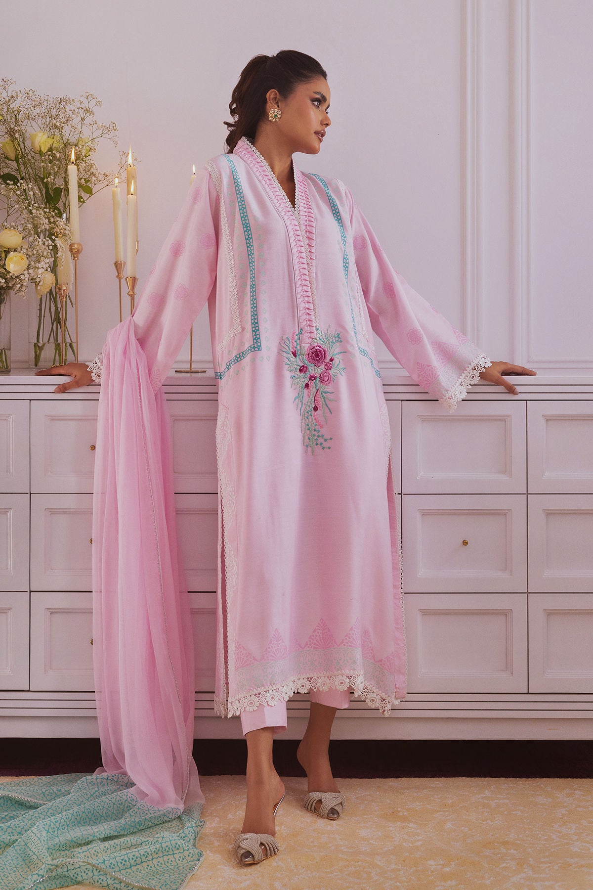 Esita (Shirt, Dupatta &amp; Pants)