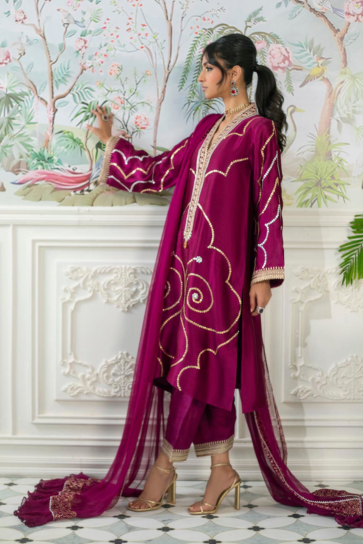 Izali Cranberry- Shirt, Pants And Dupatta