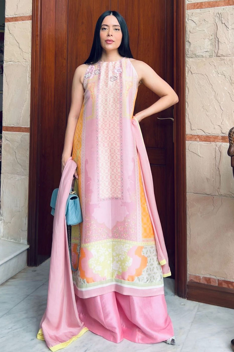AELIA with Fine Embroidery | Ansab Jahangir