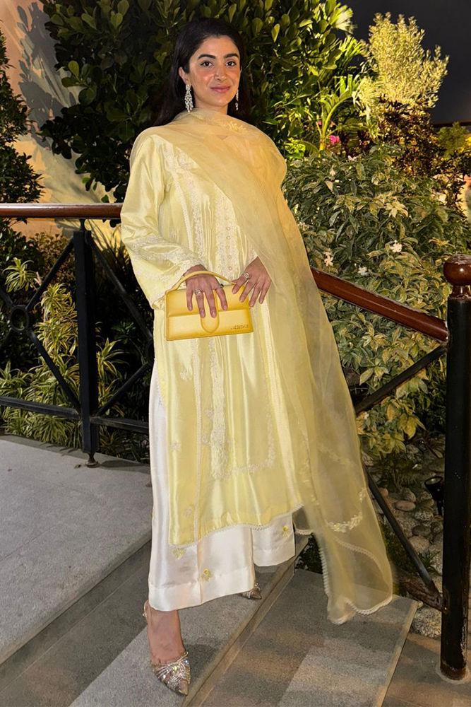 Baneen with Fine Embroidery | Ansab Jahangir