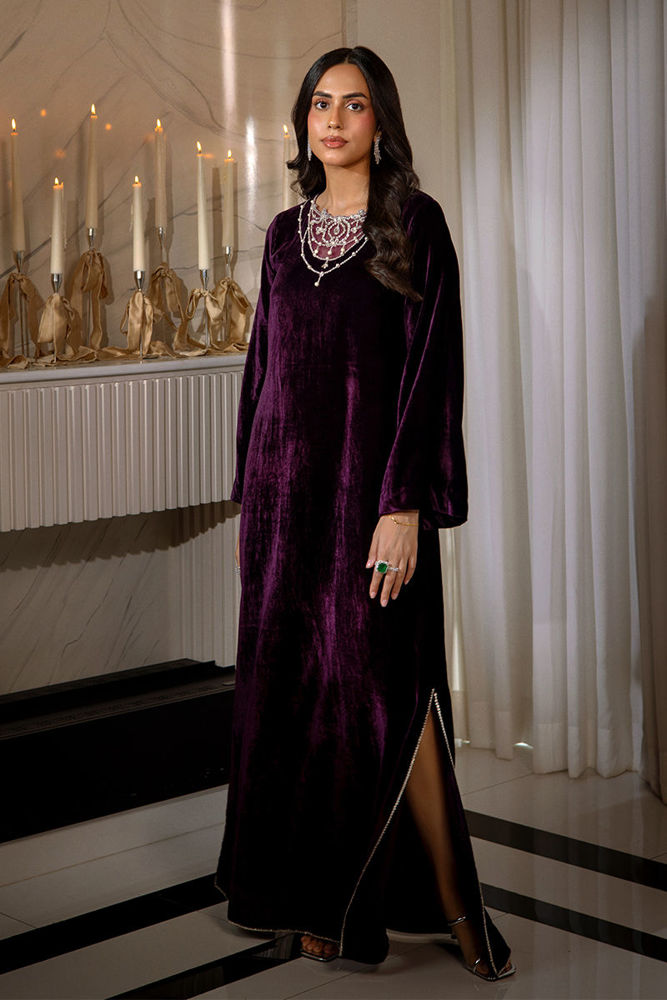 Sarlina with Fine Embroidery | Ansab Jahangir