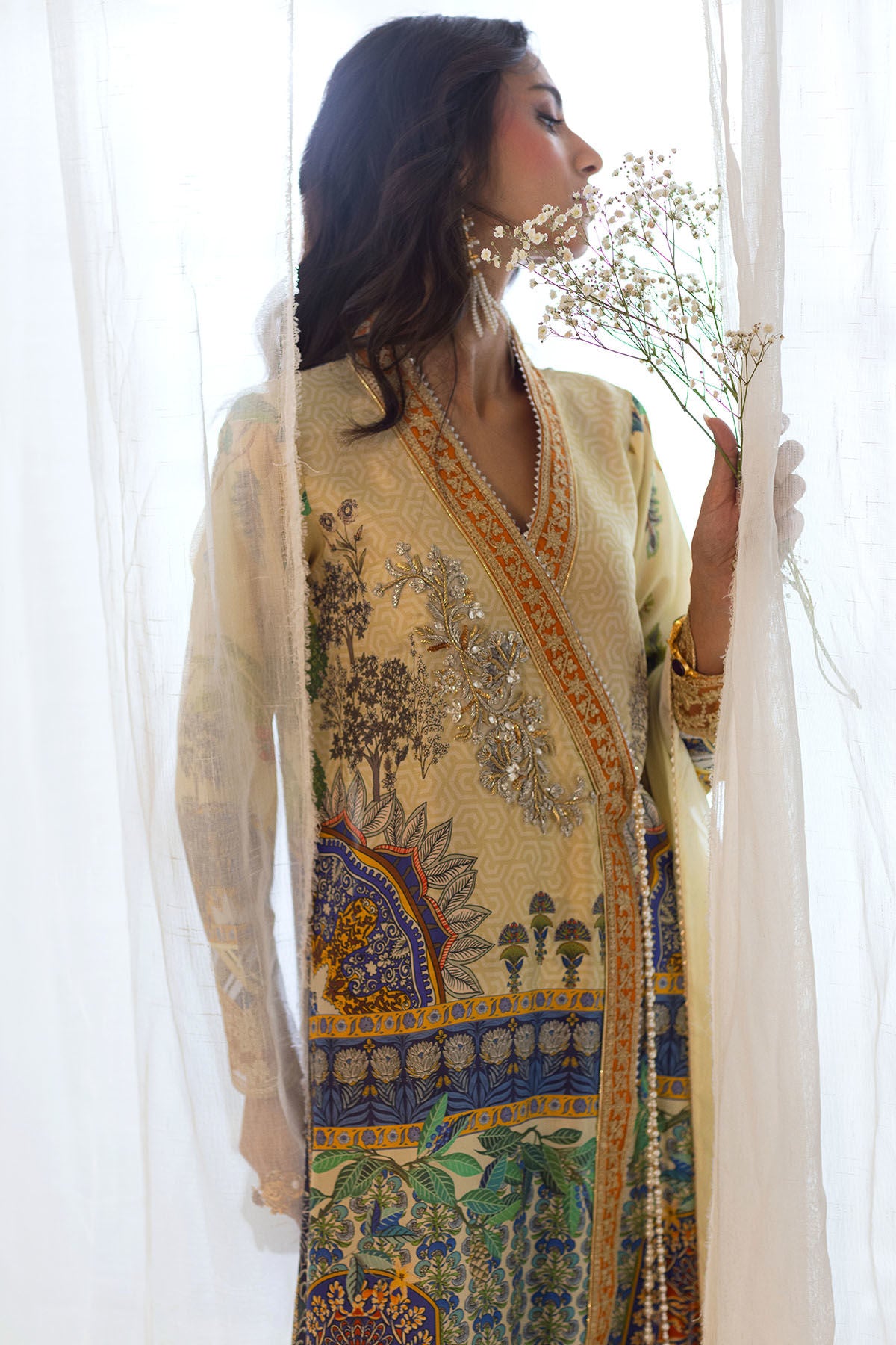 Diya (Angharka, Pants and Dupatta)
