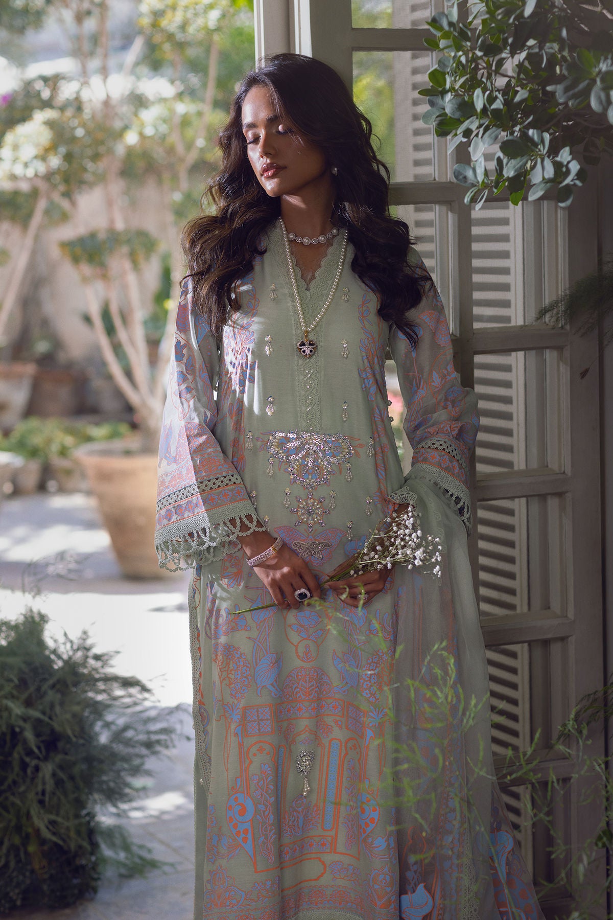 Jaana (Shirt, Pants and Dupatta)