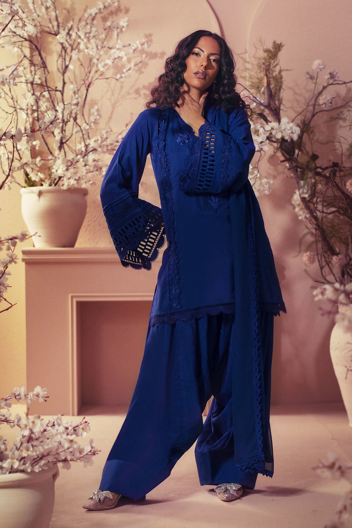 Jaleh (Shirt, Pants &amp; Dupatta)