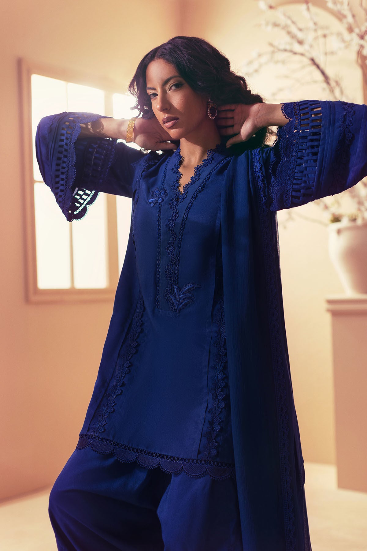 Jaleh (Shirt, Pants &amp; Dupatta)