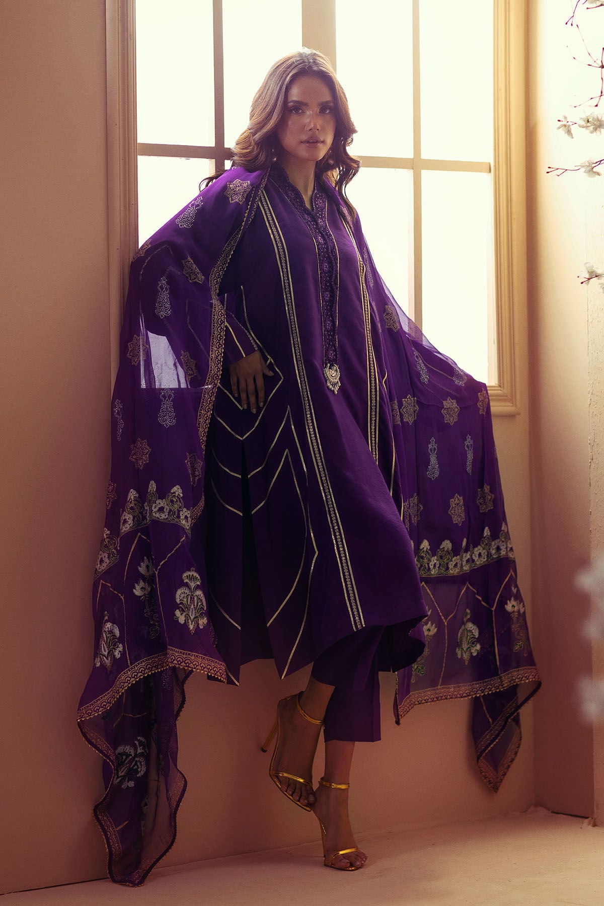 Elaheh (Shirt, Pants &amp; Dupatta)