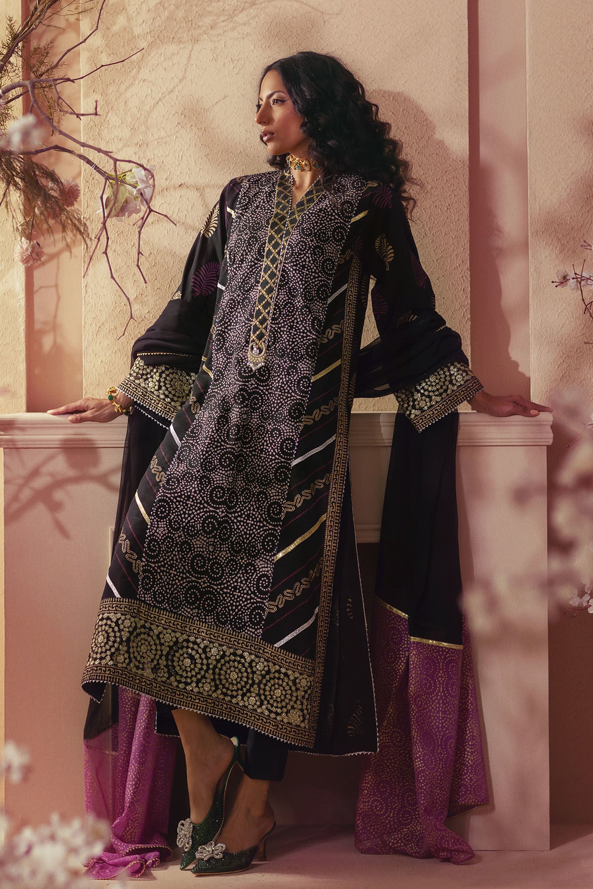 Anara (Shirt, Pants &amp; Dupatta)