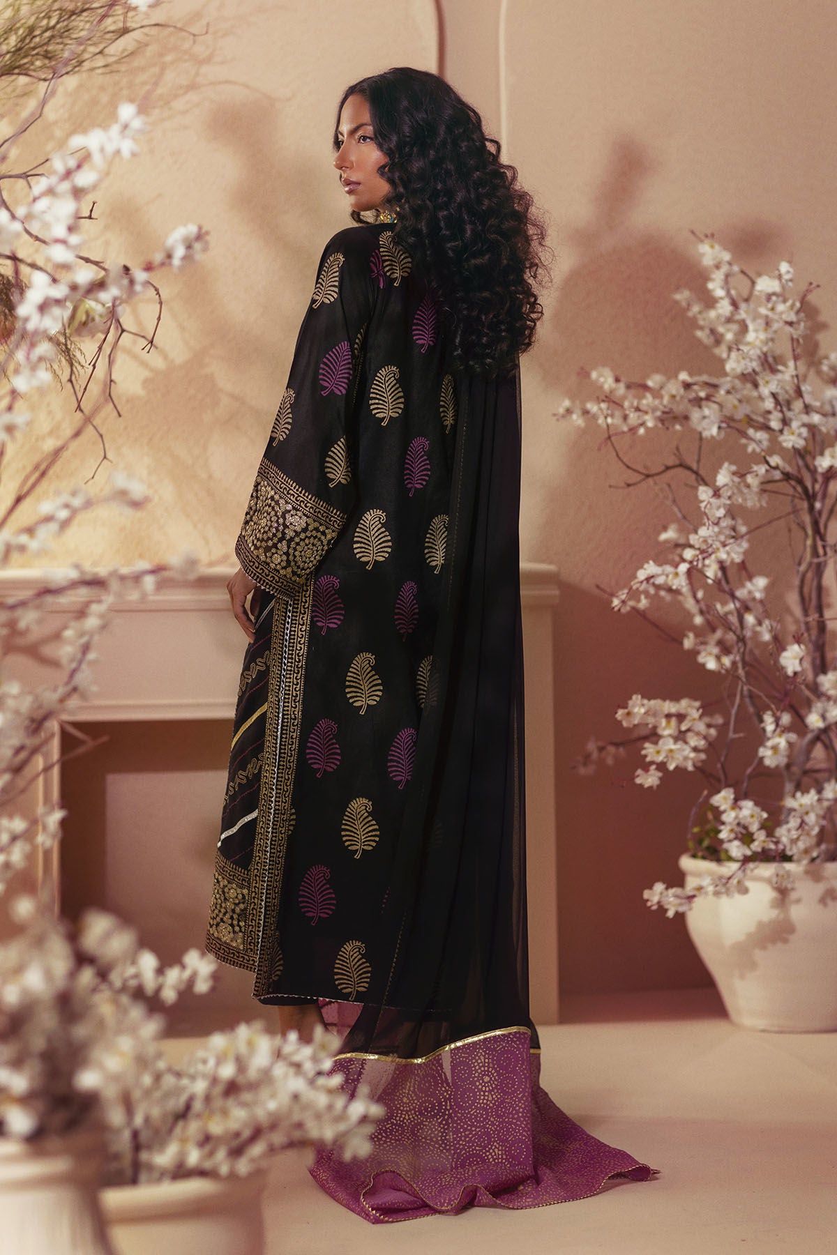 Anara (Shirt, Pants &amp; Dupatta)