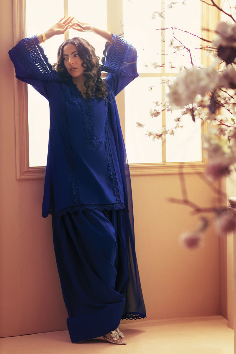 Jaleh (Shirt, Pants &amp; Dupatta)