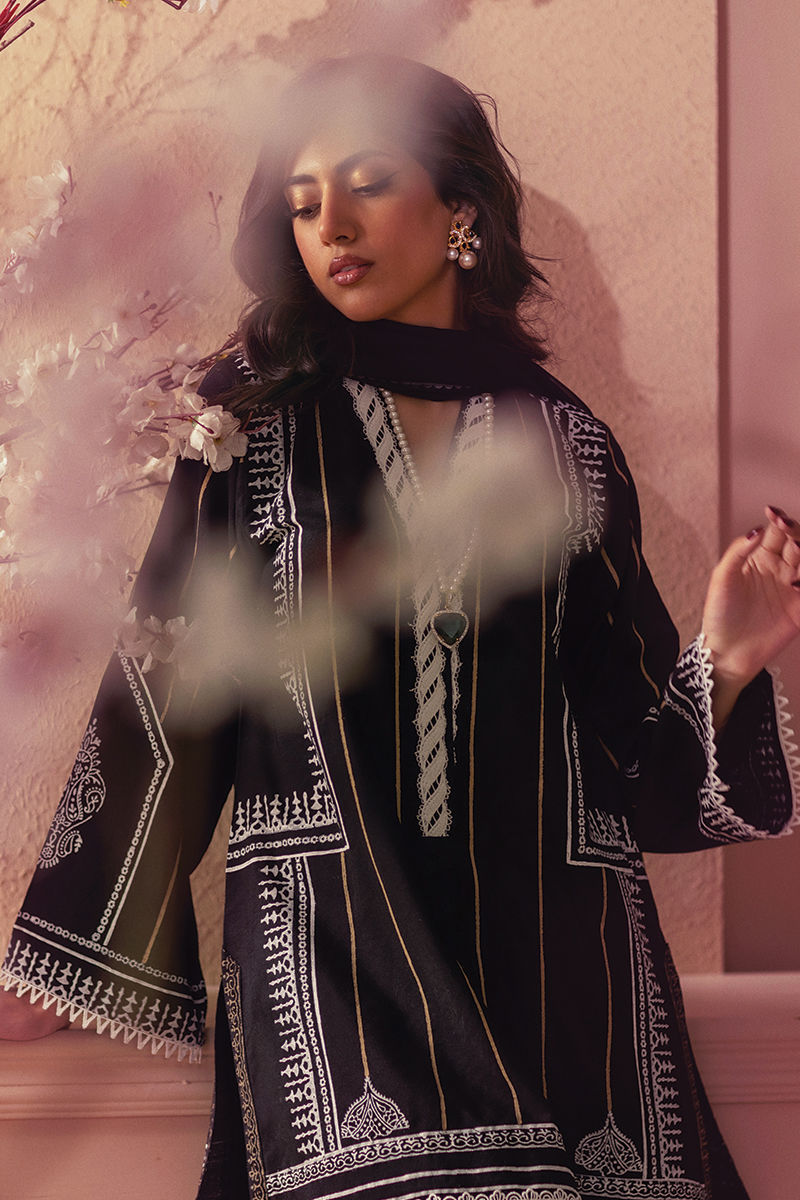 Yasna (Shirt, Pants & Dupatta)