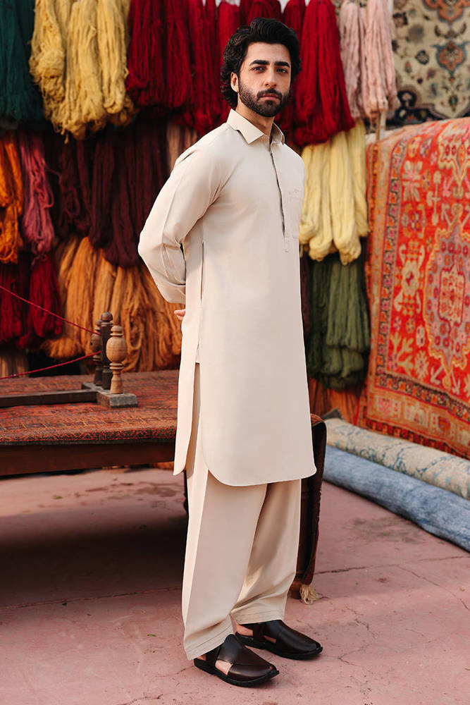 https://www.mohsinnaveedranjha.com/images/thumbs/0013103_qais_1000.jpeg