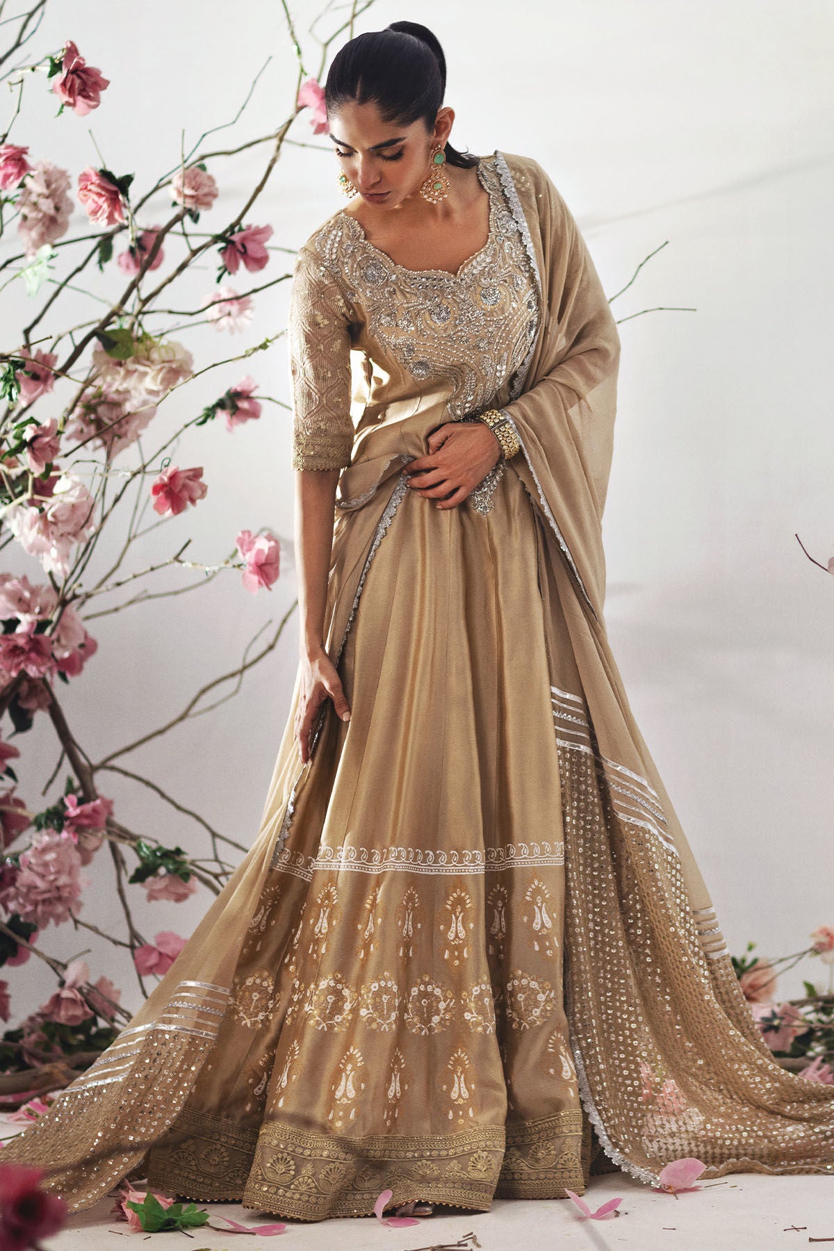 Khumar Kalidar (Kalidar and Dupatta)