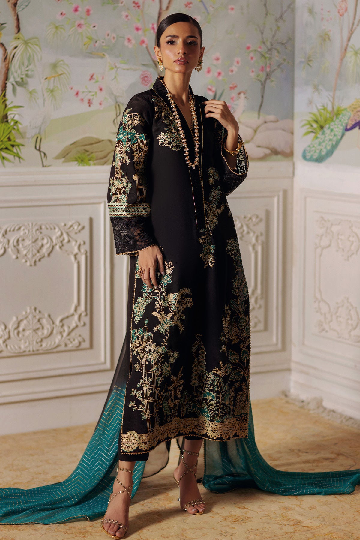 Renaab (Shirt, Pants and Dupatta)