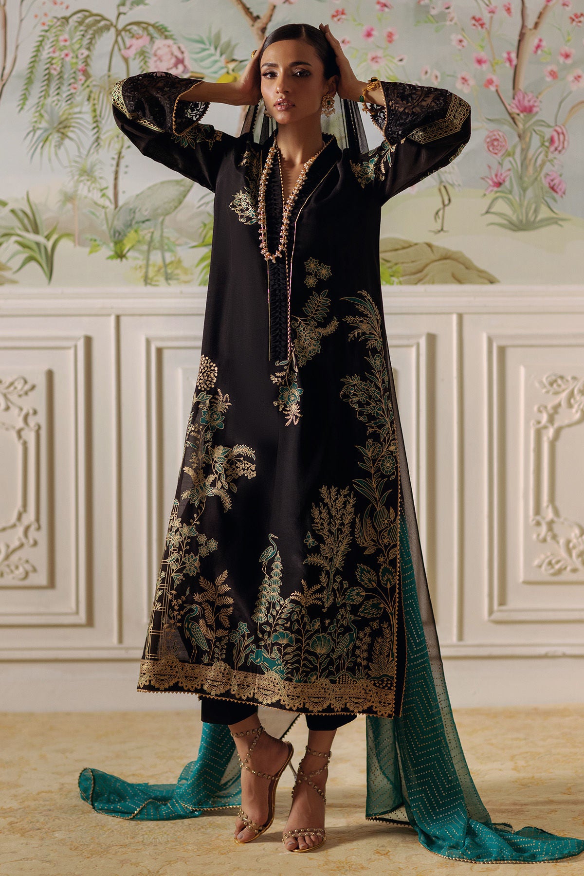 Renaab (Shirt, Pants and Dupatta)