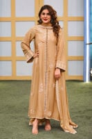 Sabiha with Timeless Appeal | Ansab Jahangir