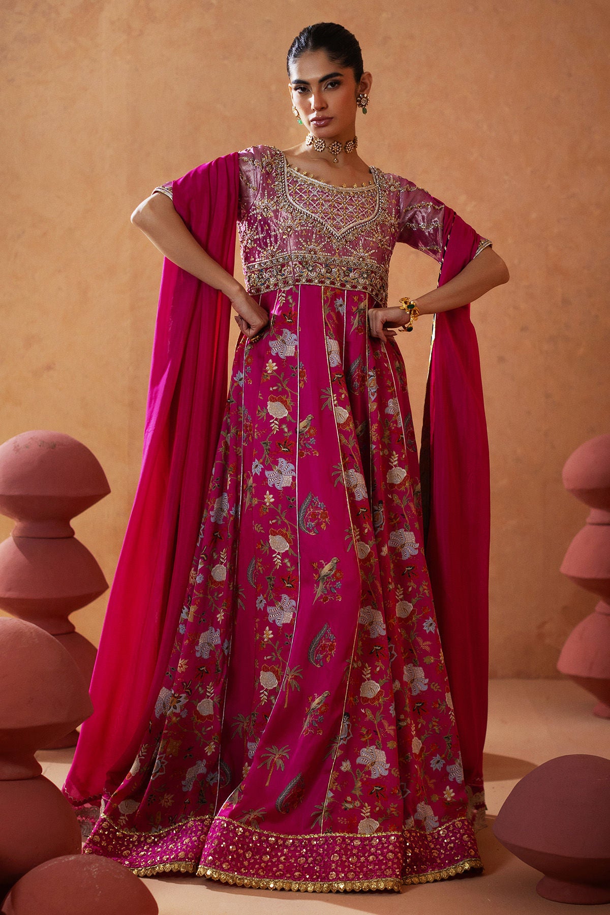 Roshanay Kalidar (Kalidar, Pants and Dupatta)