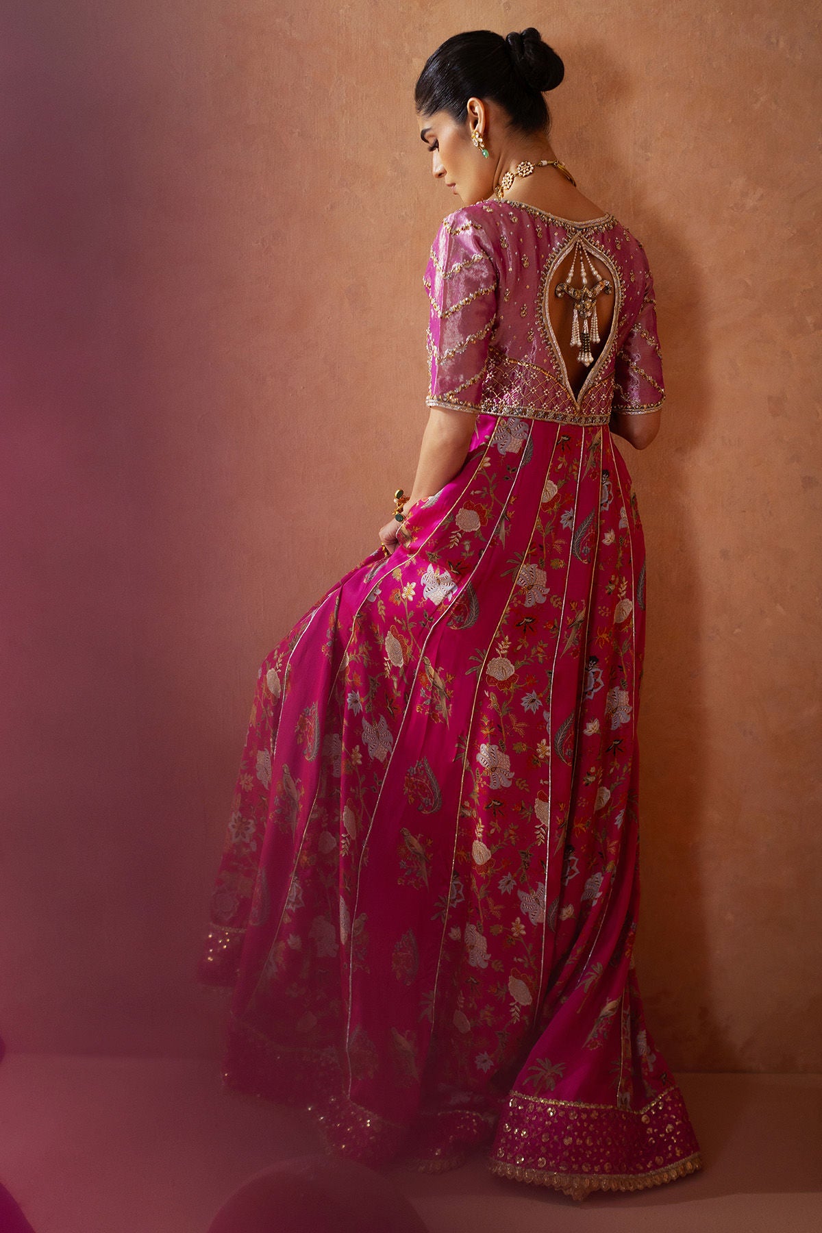 Roshanay Kalidar (Kalidar, Pants and Dupatta)