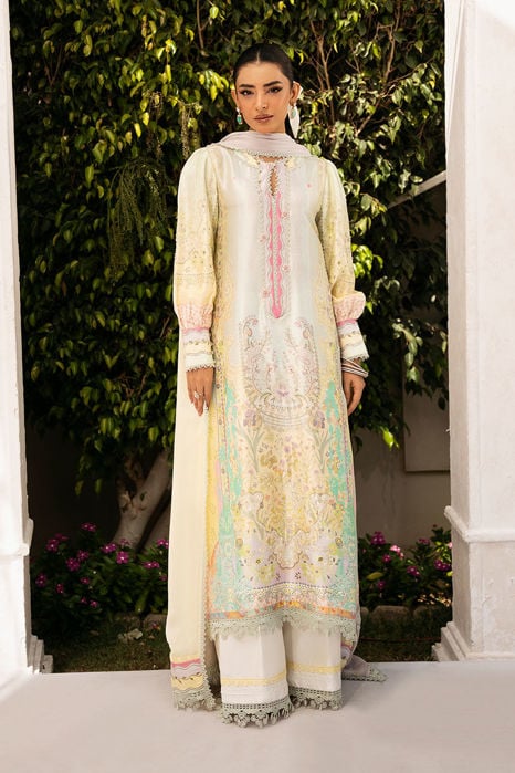 Alessa - Girl with Modern Styling | Ansab Jahangir