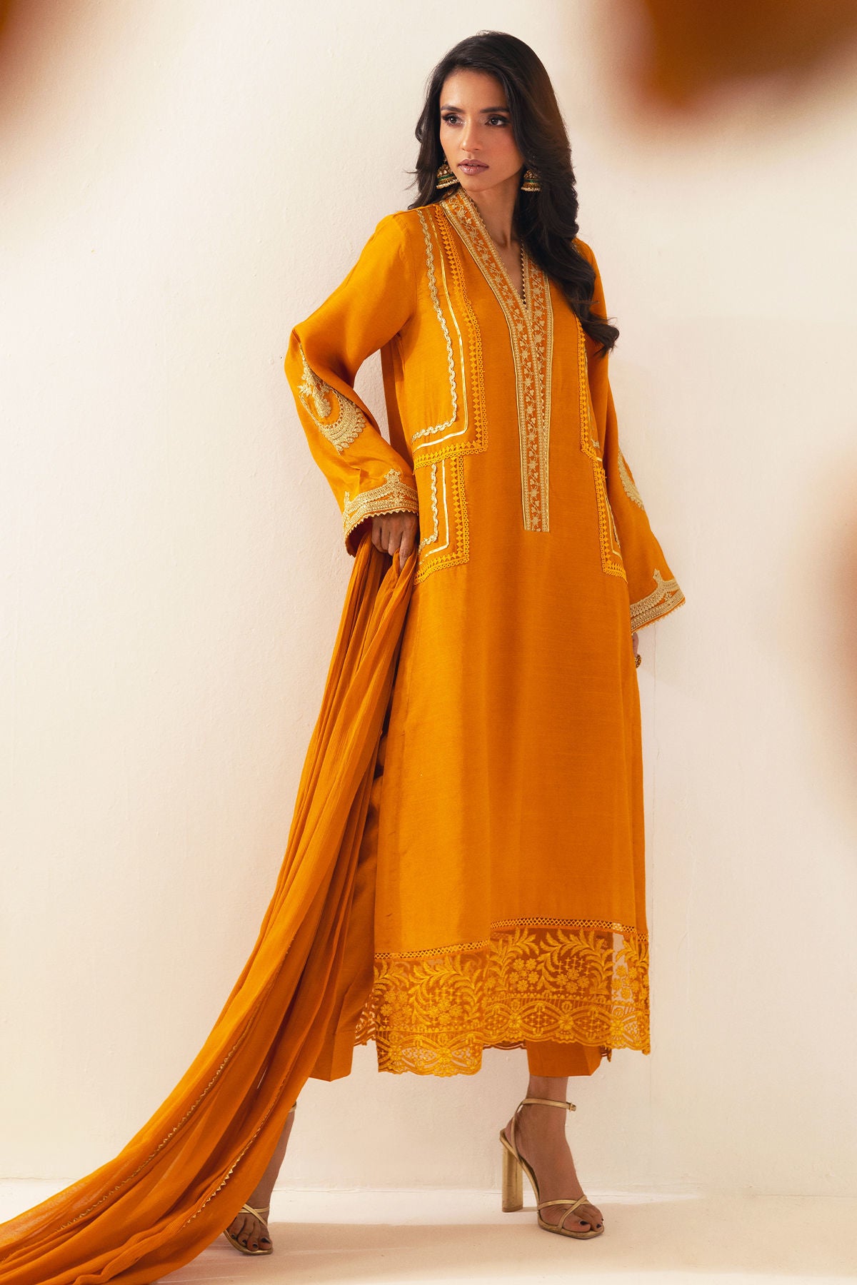 Kera (Shirt, Pants and Dupatta)