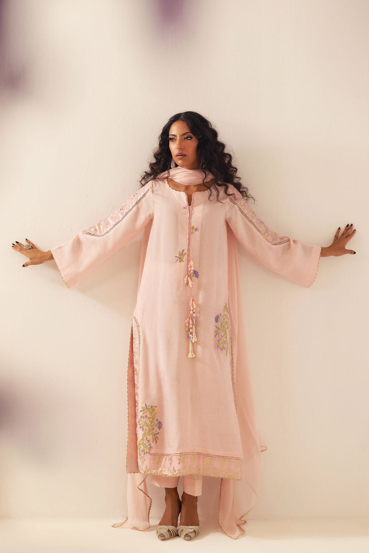 Layl (Shirt, Pants and Dupatta)