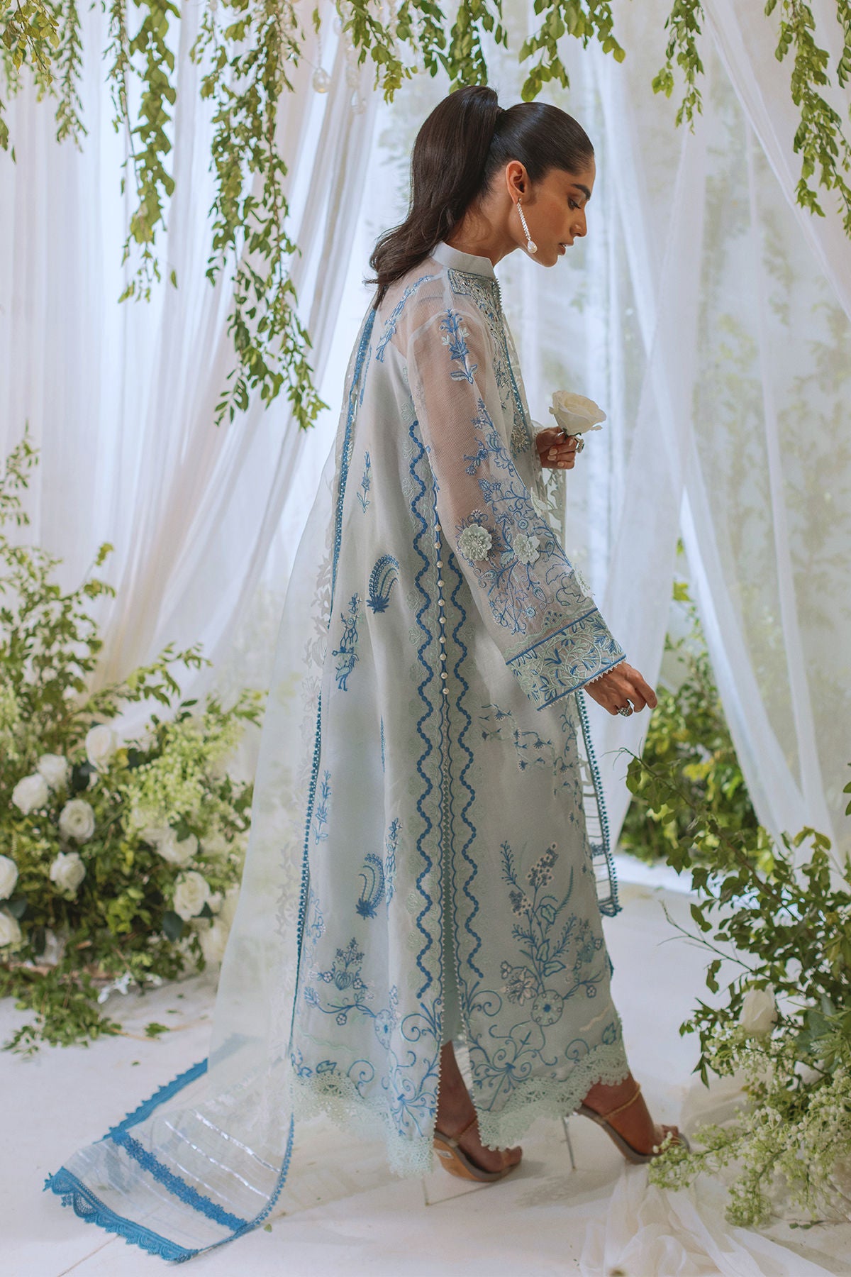 https://www.annusabrar.net/images/thumbs/0014061_rihaam-shirt-and-pants.jpeg