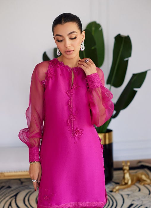 Gaelle Magenta Shirt And Dupatta