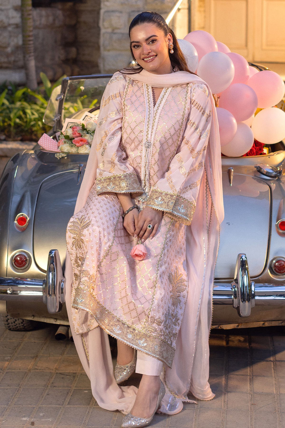 Sirha ( Shirt, Pants And Dupatta)