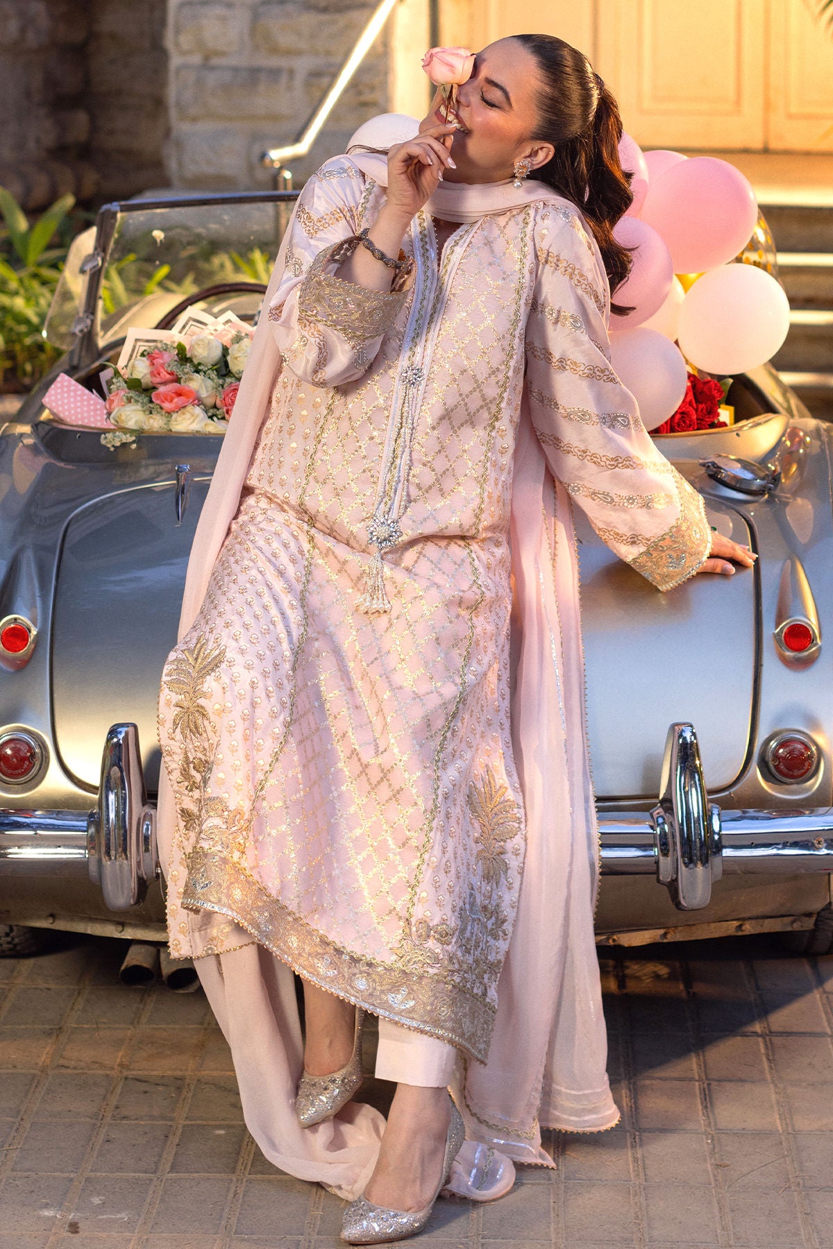 Sirha ( Shirt, Pants And Dupatta)