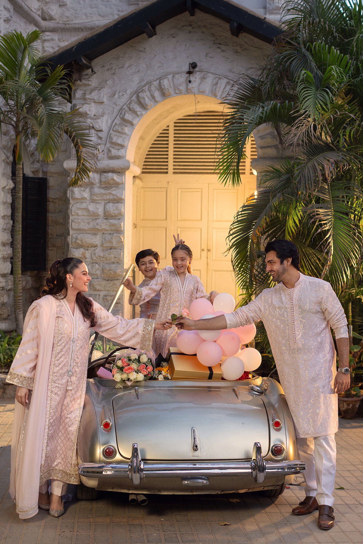 Sirha ( Shirt, Pants And Dupatta)