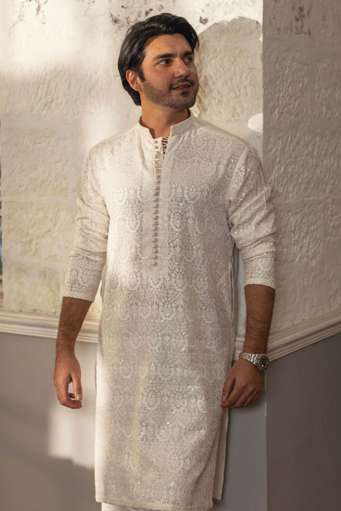 Uzay Kurta