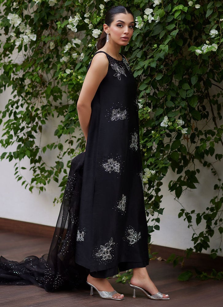 Tara Eid Luxe II