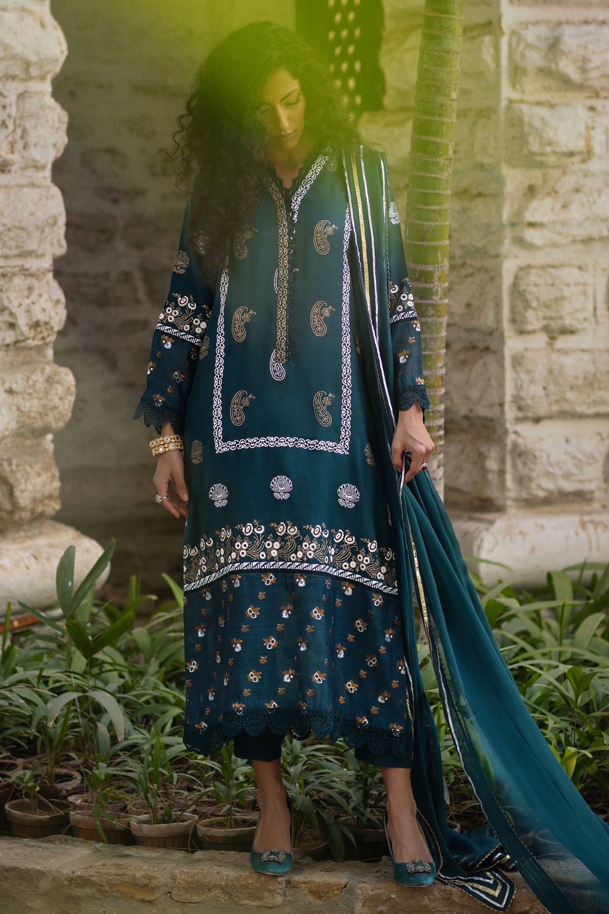 Nesa (Shirt, Pants and Dupatta)