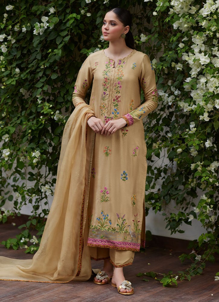 Tara Eid Luxe II