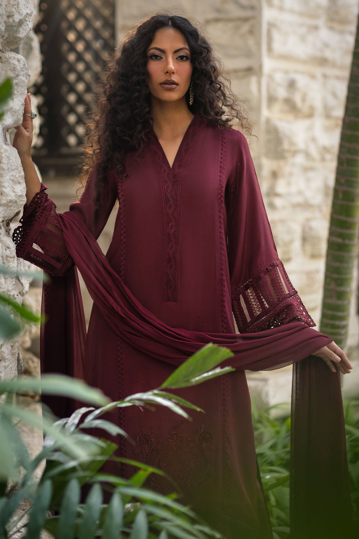 Momal (Shirt, Pants and Dupatta)