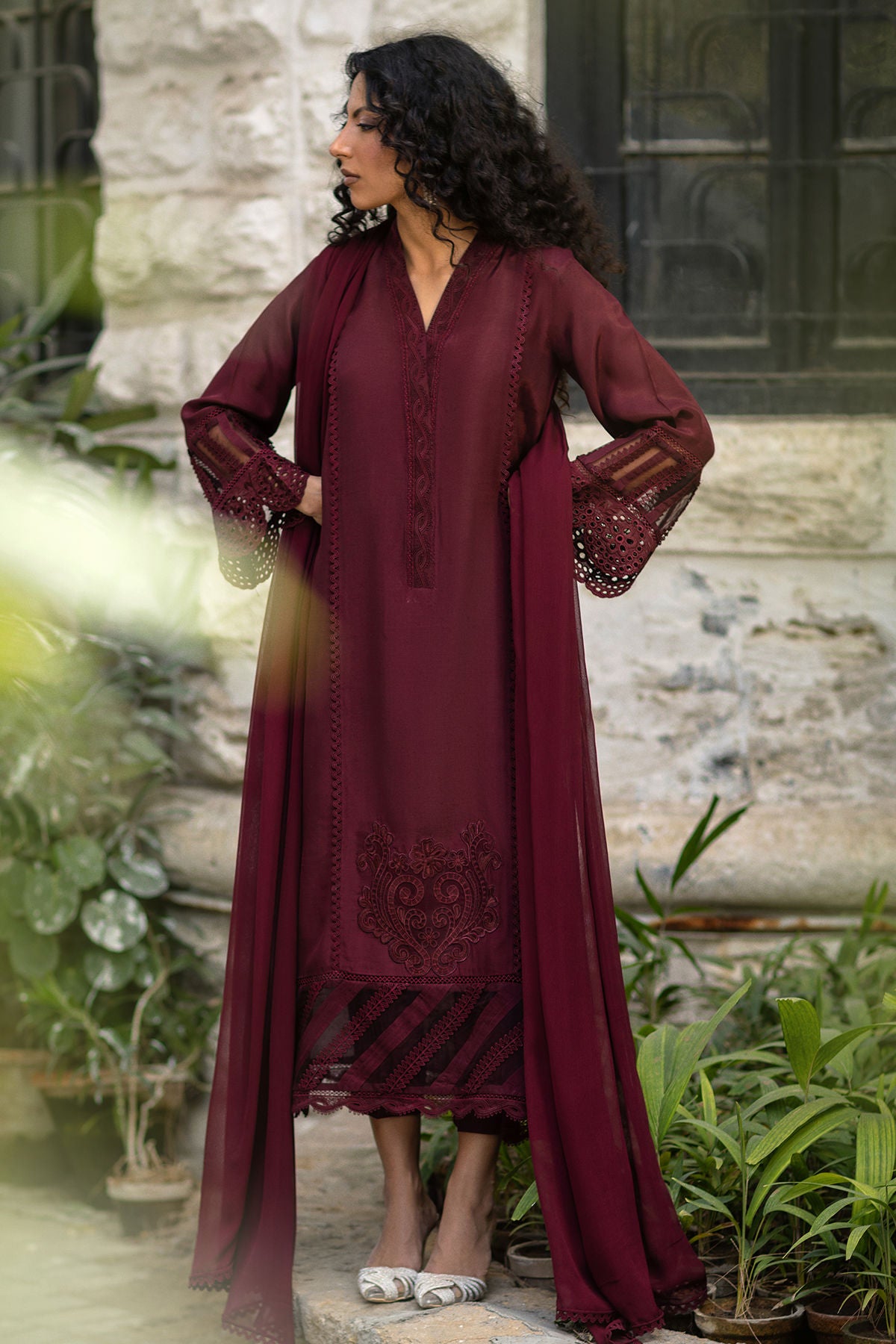 Momal (Shirt, Pants and Dupatta)