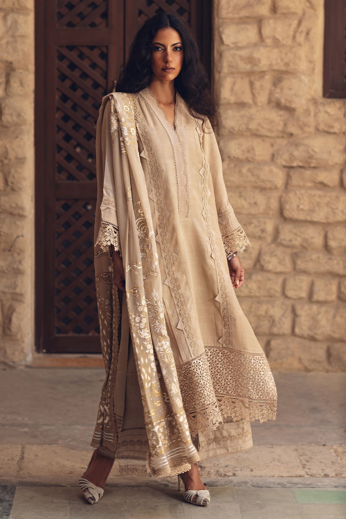 Uswa (Shirt, Pants And Dupatta)