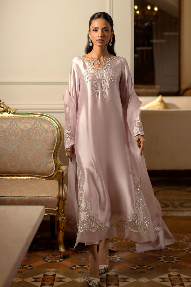 leyana as shown dupattta