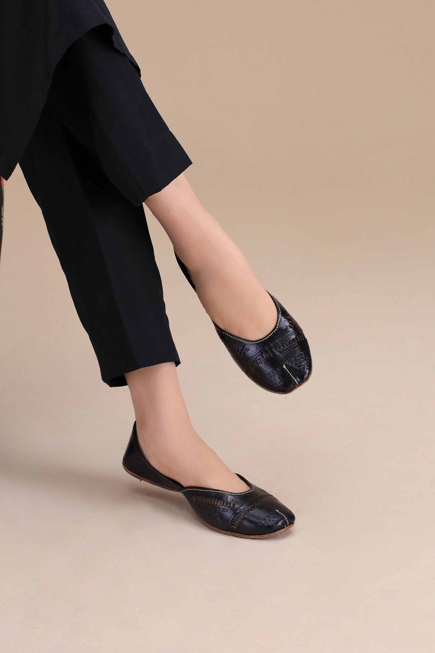 https://cdn.shopify.com/s/files/1/0534/2065/4791/files/001531293803-_5.jpg?v=1757308398