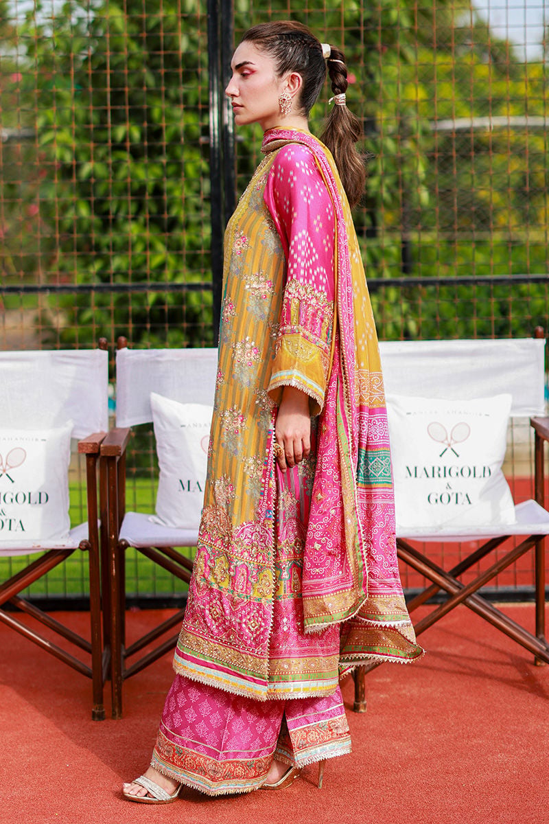 Ansab Jahangir – Elif Style
