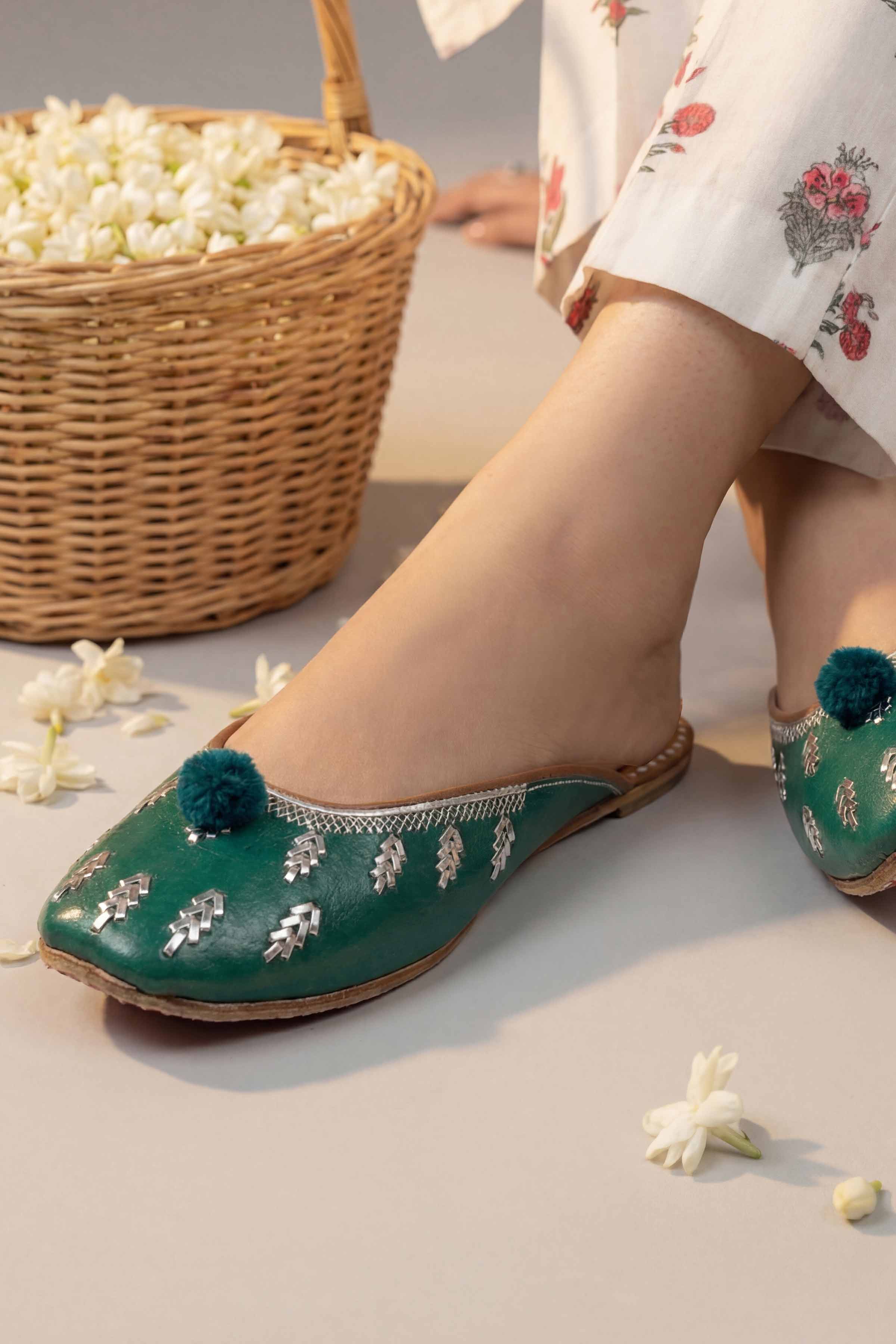 https://cdn.shopify.com/s/files/1/0534/2065/4791/files/001596993704-_5.jpg?v=1772169810