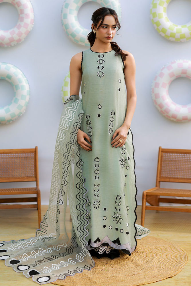 Posy with Modern Styling | Ansab Jahangir
